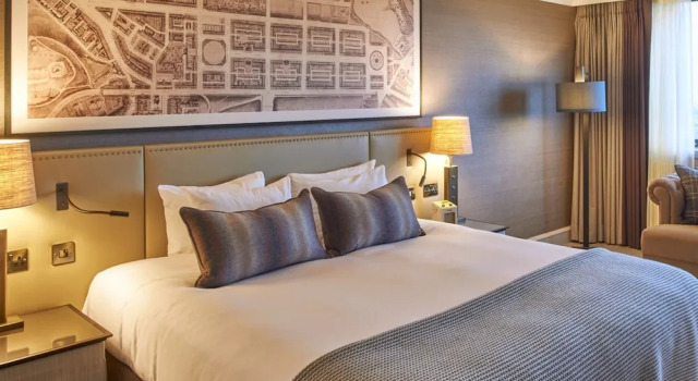 Двухместный номер Stocked Minibar Premium InterContinental Edinburgh The George by IHG