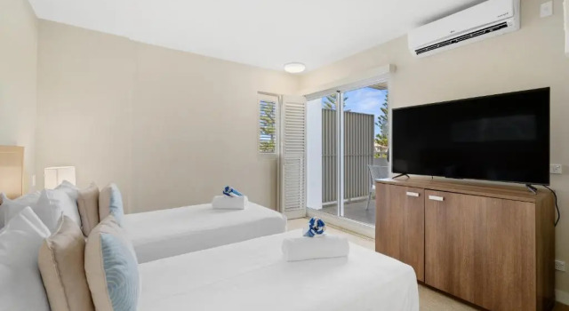 Номер Deluxe The Pool Resort Kingscliff - Private Apartments by Holiday Management Company