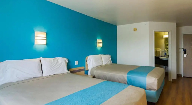 Четырёхместный номер Standard Motel 6-Wheatland, WY