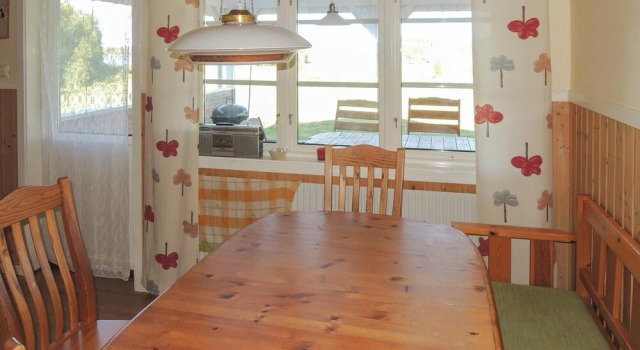 Nice Home in Vittaryd With 3 Bedrooms, Book Hotel Vittaryd 