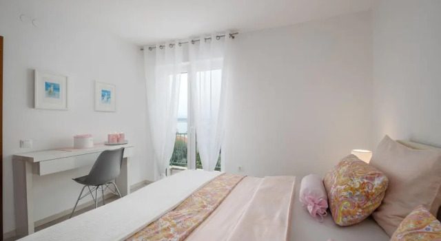 Amazing Home in Dramalj With Wifi and 3 Bedrooms