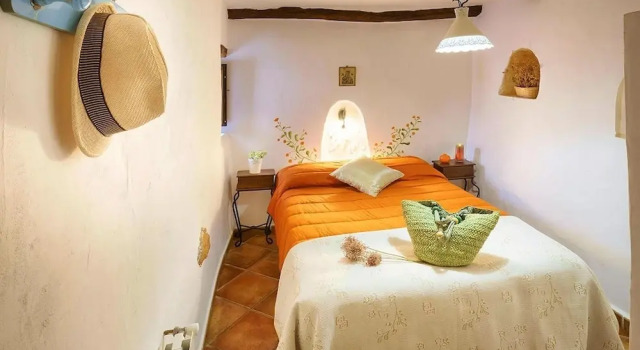 Rustic Mountain Stay, Laroya, Prenota Casa vacanze Laroya Almería