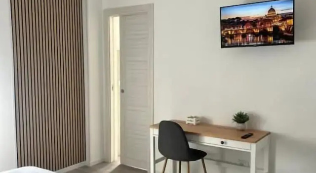 Tiburtina Urban Rooms, Book Hotel Tiburtino Rom, nær Tiburtina Metro Station
