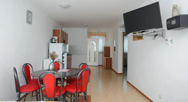 Апартаменты с 2 комнатами с балконом и с видом на море Apartmani Vila Caska