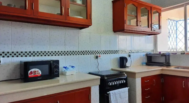 Апартаменты Stay.Plus Queen's Royal Apartments Nyali
