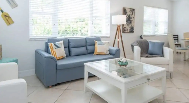 Коттедж Sandy Shores 2BR Beach Getaway and Surf Spot