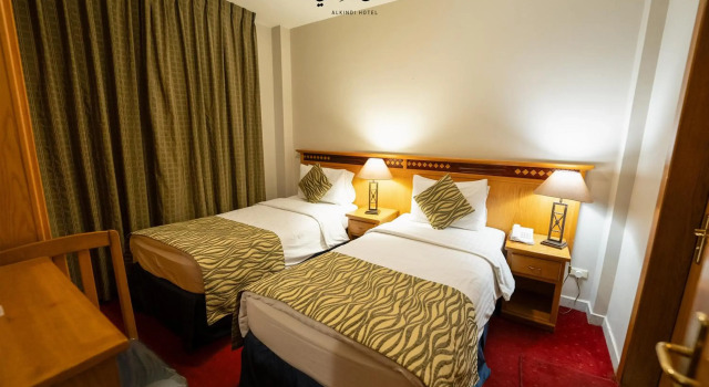 Kindi Suite Hotel, Забронировать Отель Отели Аммана с завтраком, рядом с The Tube Lounge Sports Bar, Завтраки
