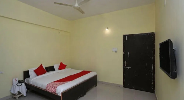 Dhotre Marriage Garden By OYO Rooms
