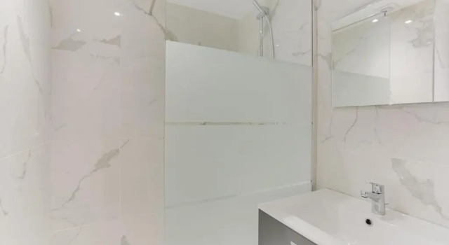 Апартаменты Design Apartment for 4 people between Louvre & Opera