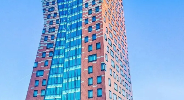 AZ Tower Apartments, Prenota Appartamento Hotel a Moravia meridionale con parcheggio, Parcheggio