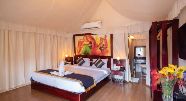 Тент с балконом Nirvana Eco & Agro Resort