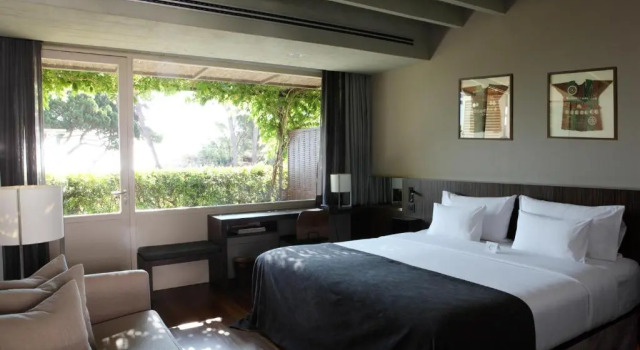 Номер Classic Hostal Empúries