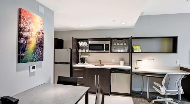 Двухместный люкс c 1 комнатой Home2 Suites Azusa