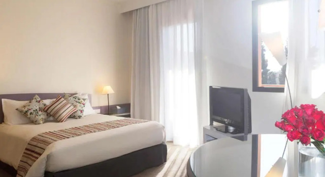 Двухместный номер Superior с видом на бассейн Novotel Marrakech Hivernage