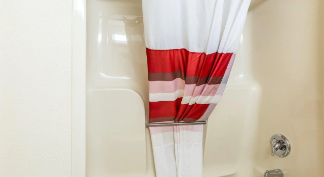 Четырёхместный номер Deluxe Red Roof Inn Hardeeville