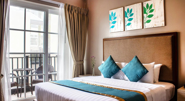 Номер Superior Royale Parc Hotel Tagaytay