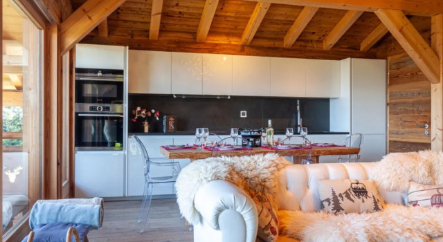 Chalet Skyfall, Rezervați Cabana Hérémence 