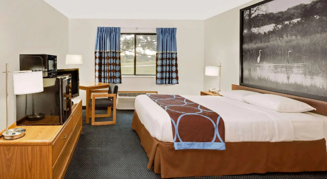 Двухместный номер Standard Super 8 by Wyndham St. James