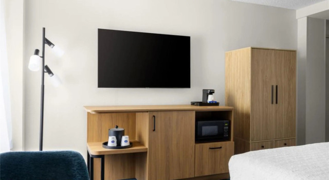 Номер Standard Hampton Inn Miami-Airport West