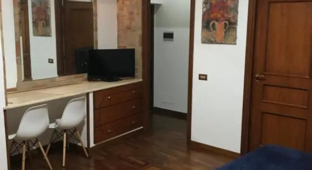Tiny House Basilio, Book Hotel Palermo Sicilien