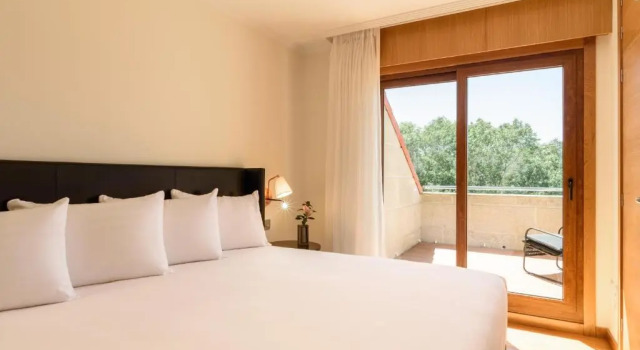 Apartamentos La Toja, Забронировать Апартаменты/квартира Отели O Grove Peninsula с парковкой, Парковка