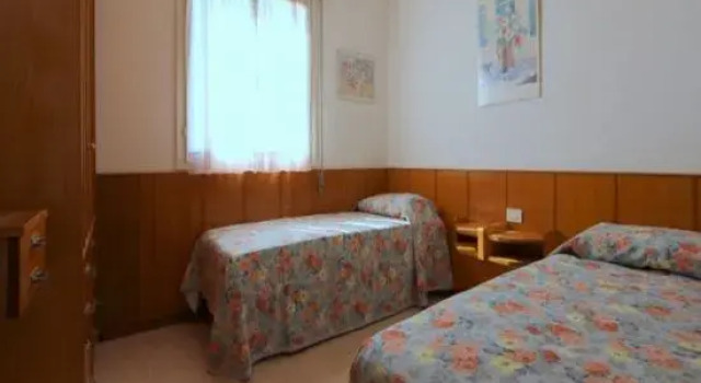 Well Furnished Seaview House - Beahost, Забронировать Отель Отели Бибионе-Пинеда 3 звезды, 3*