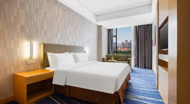 Двухместный люкс Holiday Inn Express Zhengzhou Airport by IHG