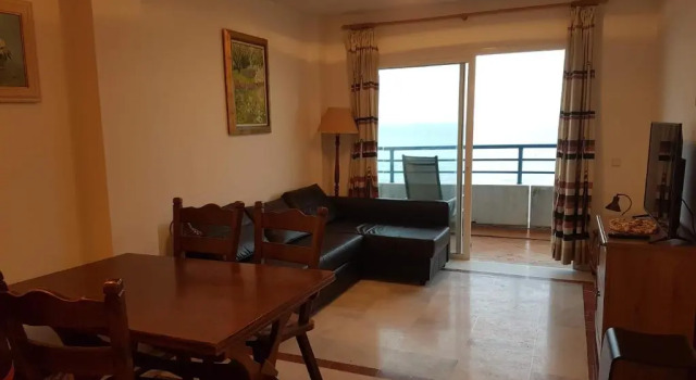 Apartamento 2 Dormitorios Primera Línea de Playa, Забронировать Апартаменты/квартира Эстепона Коста-дель-Соль, рядом с Пляж Рада