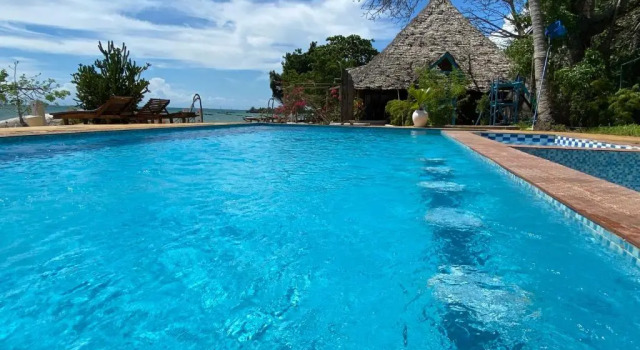 Menai Bay Beach Bungalows, Забронировать Отель Unguja Ukuu Zanzibar Central