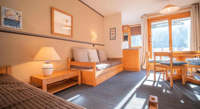 CHEVAL NOIR G - Appartement CHEVAL NOIR 24 pour 5 Personnes 26, Забронировать Апартаменты/квартира Апартаменты Лез-Аванше-Вальморели, Апартаменты/квартира