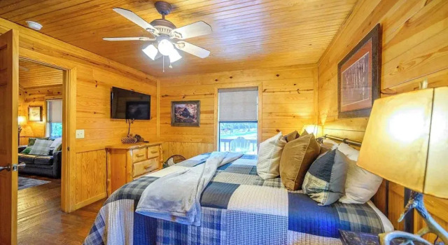 Sunset Ridge Cozy Cabin for 6, Boek Vakantiehuis Hochatown Oklahoma