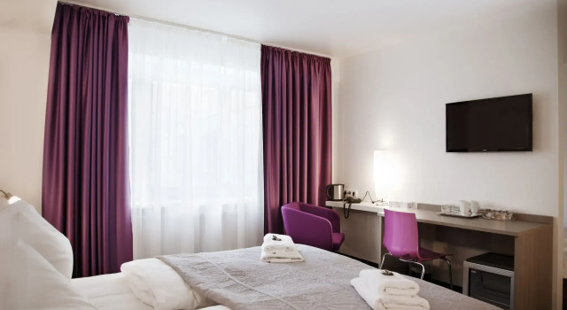 Hotel Nikolai Residence, Buchen Sie Hotel Mitte Berlin, in der Nähe von DDR Museum
