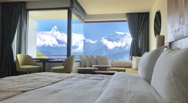 Люкс Luxury с балконом и с красивым видом из окна Hotel Annapurna View Sarangkot