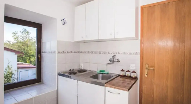 Студия с балконом Apartments Jug