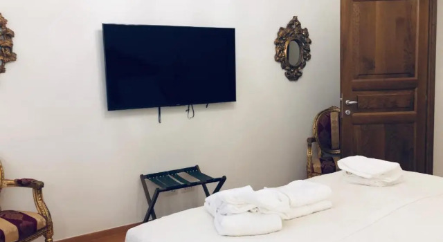 Visione Via Sant’Andrea delle Fratte, 36, Buchen Sie Hotel Spagna Rom