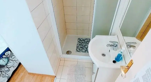 Апартаменты Classic Cute apartment in stone house near sea