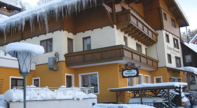 Gasthof zum Kaiserweg, Забронировать Отель Шладминг Шладминг-Дахштайн, рядом с Горнолыжный подъемник Планайбан