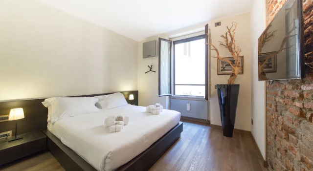 Апартаменты c 1 комнатой с балконом Stylish Suite in Fashion District - Corso Venezia