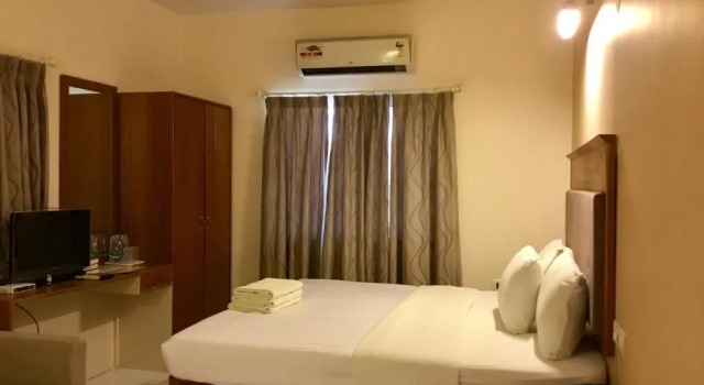 Sai Towers, Rezervovat Hotel Hotely v Andhra Pradesh s parkováním, Parkování