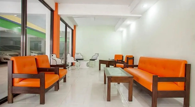 Одноместный номер Standard RedDoorz near Petra University 2