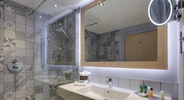 Номер Family Hilton Bournemouth