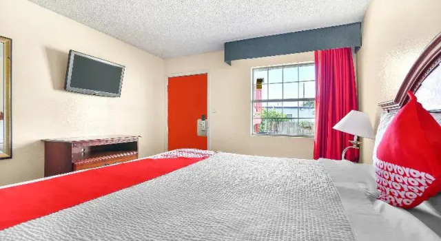 Номер Deluxe OYO Hotel San Antonio Lackland near Seaworld