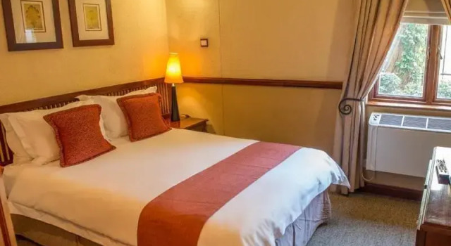 Одноместный номер Standard Peermont Mondior Hotel