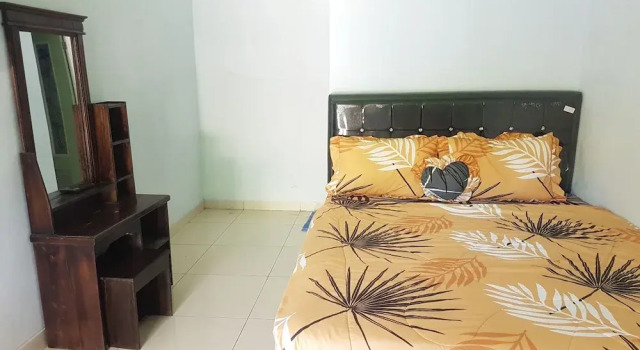 Surya Abadi Homestay Syariah RedPartner, Buchen Sie Hotel Gombong Central Java