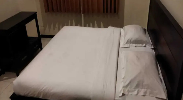 Номер Deluxe Griya Joglo Kaliurang