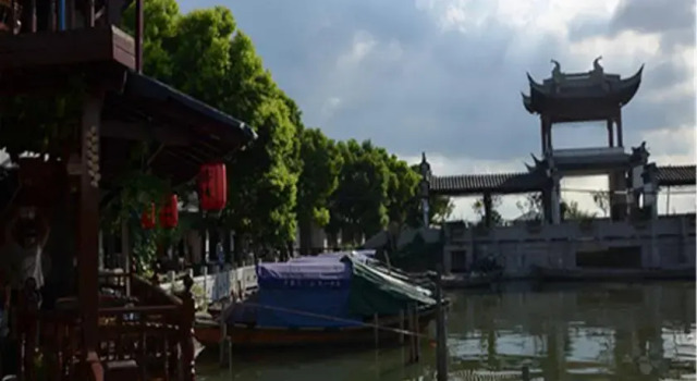 Zhou Zhuang Zhen Feng Inn, Varaa Hotelli Hotellit Suzhou pysäköinnillä, Pysäköinti