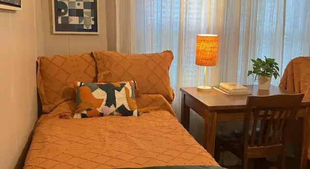 Апартаменты Cozy and Private Retreat