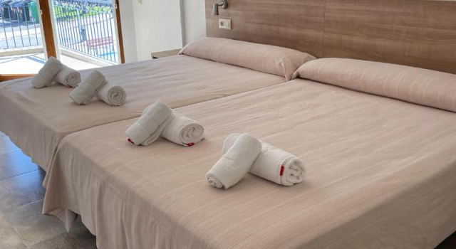 Четырёхместный номер Standard Hotel Blason Junior