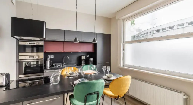 ARNEM - cosy T3, Забронировать Апартаменты/квартира Отели Rennes Metropolitan Area с парковкой, Парковка
