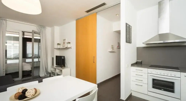 Апартаменты с 3 комнатами Apartamentos Cornellalux 2